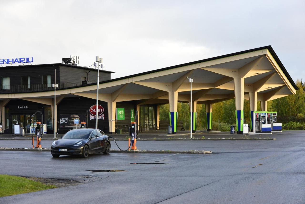 Hotel Niemenharjun Matkailukeskus Pihtipudas Exterior foto